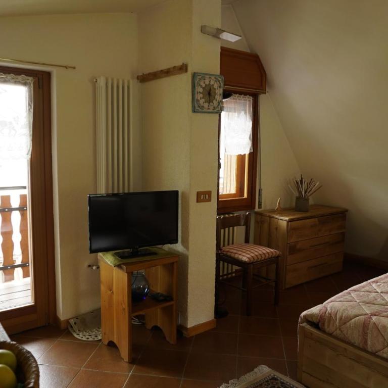 Monica's apartment Mansarda - Stella Alpina - Appartamento con 1 Camera da Letto - 9