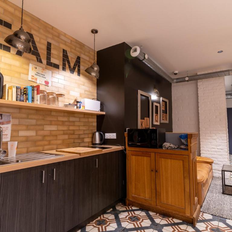 CALM Appart' & Hostel - Lit dans Dortoir pour Femmes de 6 Lits - 9