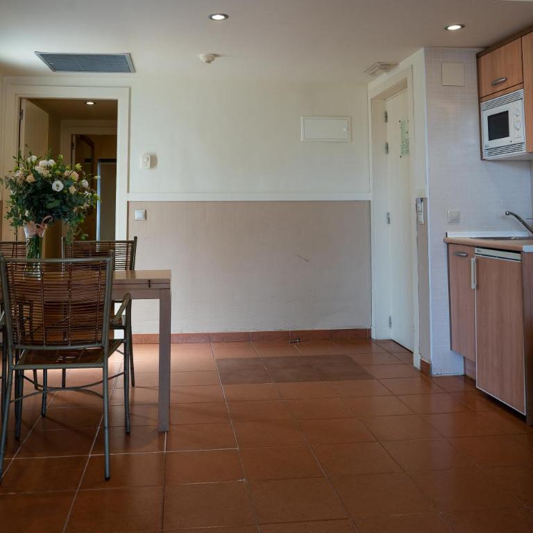 Hotel Alcossebre - Suite Familiar (4 adultos) - 2