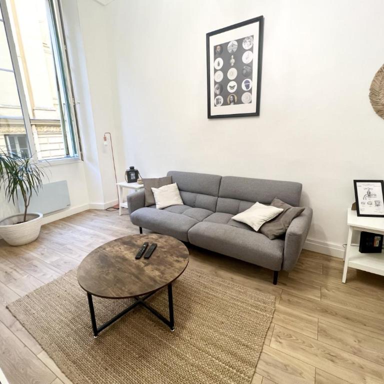 Sublime Appartement 2 pièces au cœur de la Vieille Ville - Appartement 1 Chambre - 6