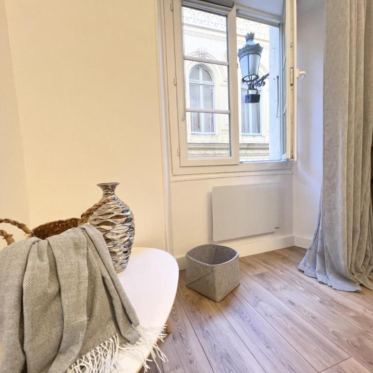 Sublime Appartement 2 pièces au cœur de la Vieille Ville - Appartement 1 Chambre - 11