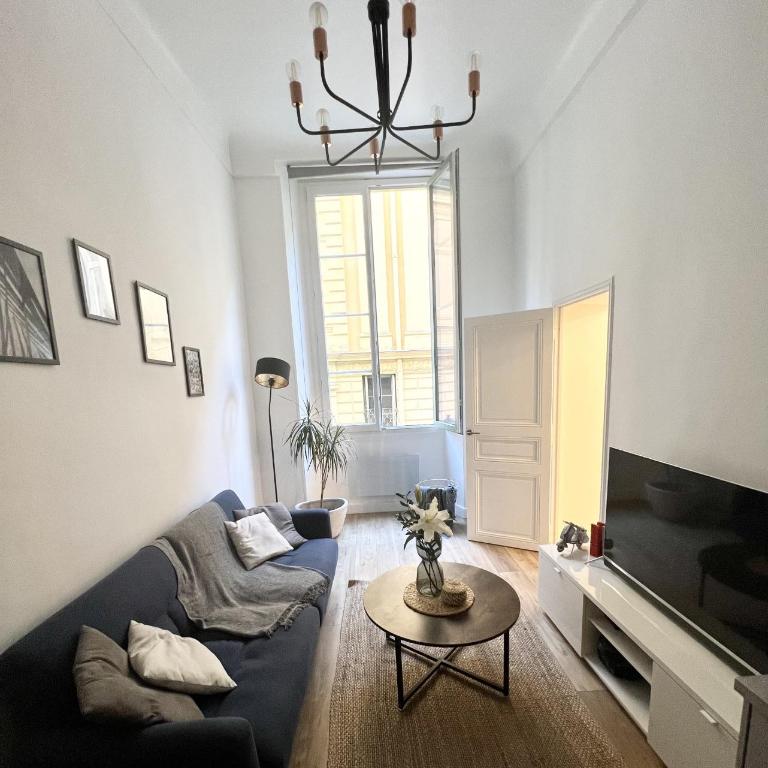 Sublime Appartement 2 pièces au cœur de la Vieille Ville - Appartement 1 Chambre - 7