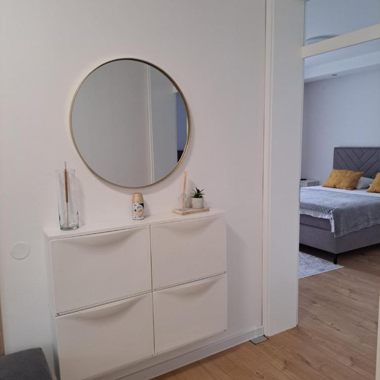 Apartman Neyla - Two-Bedroom Apartment - 14
