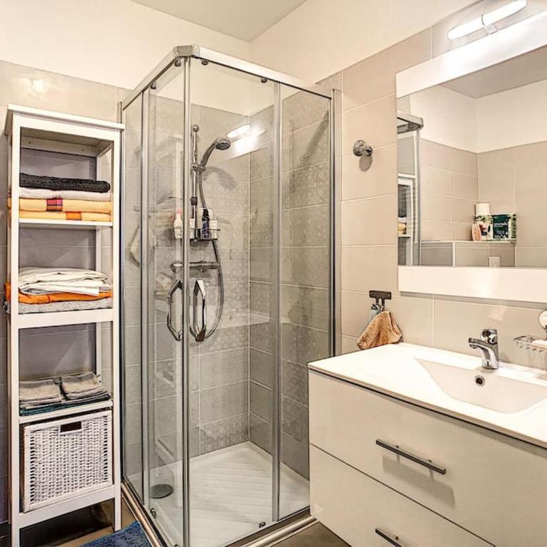 OLD - Center Antibes 2 bedroom modern place - Appartement 2 Chambres - 7
