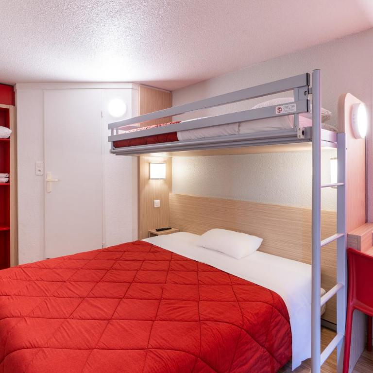 Premiere Classe Deauville Touques - Chambre Triple (1 lit double + 1 lit superposé) - 2