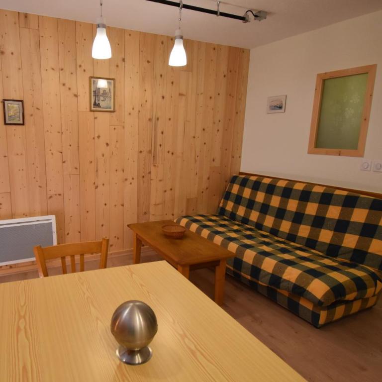 VAUJANYLOCATIONS - Claret 2 Appartement 6 - Appartement 2 Chambres - 3