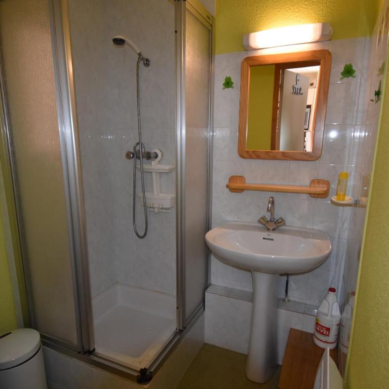 VAUJANYLOCATIONS - Claret 2 Appartement 6 - Appartement 2 Chambres - 12