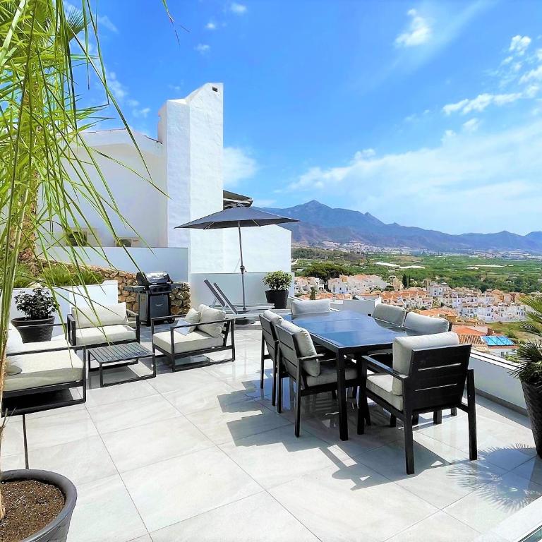 Fantastic view near the beach in Nerja - Apartamento de 2 dormitorios - 2