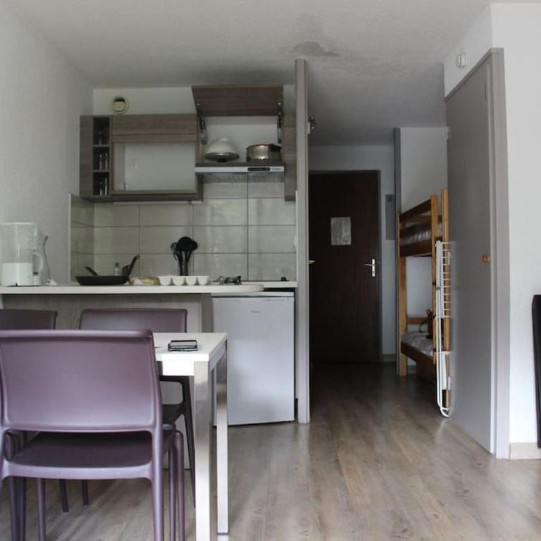 Appartement idéalement situé - Appartement 1 Chambre - 9