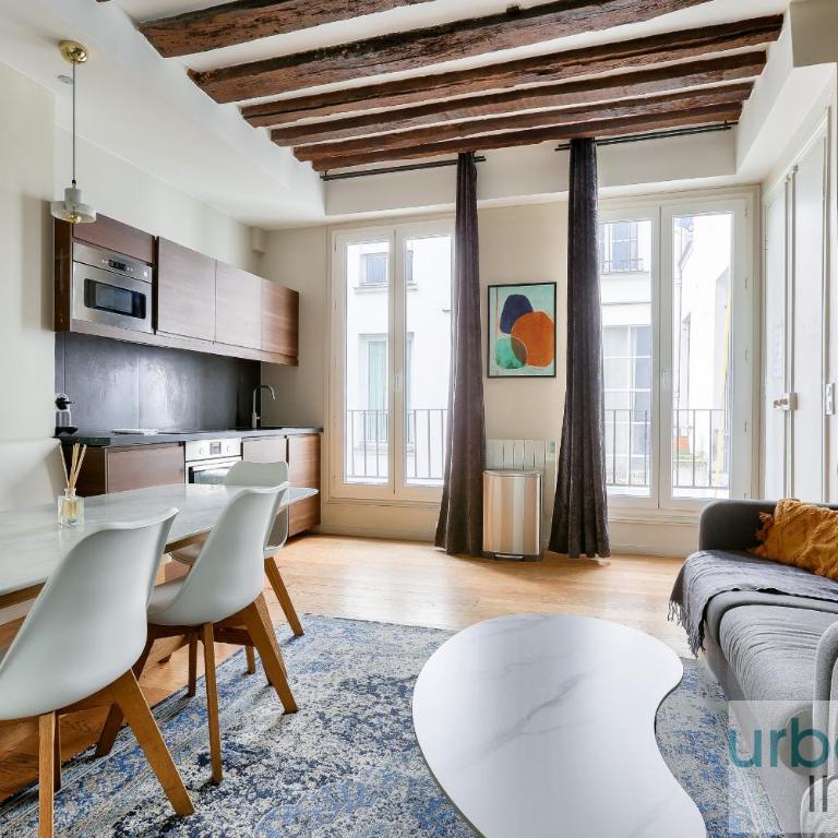 Urban Flat 70 - Authentic 3BDR Parisian Flat - Apartment - 2