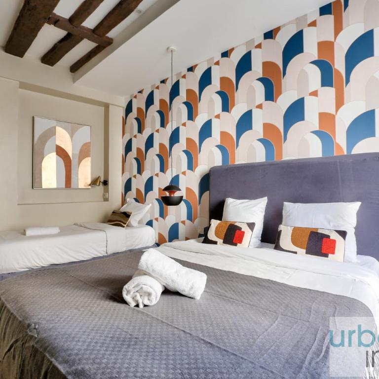 Urban Flat 70 - Authentic 3BDR Parisian Flat - Apartment - 8