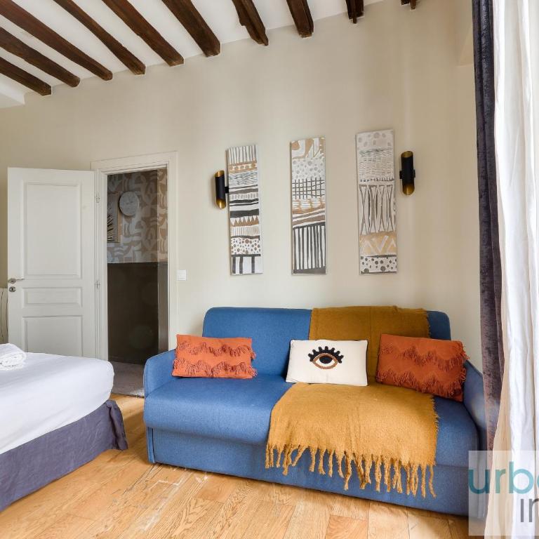 Urban Flat 70 - Authentic 3BDR Parisian Flat - Apartment - 17