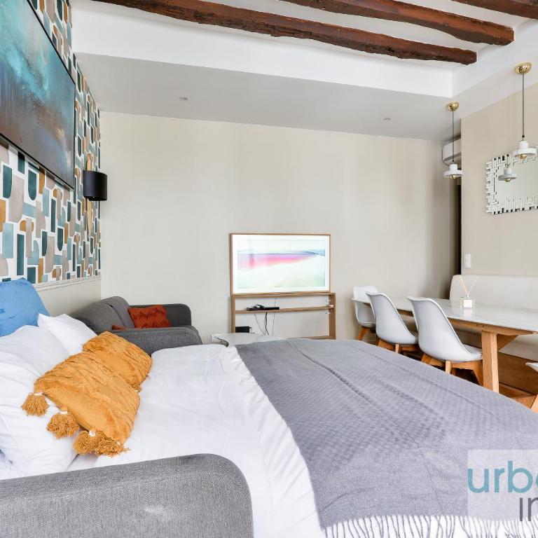 Urban Flat 70 - Authentic 3BDR Parisian Flat - Apartment - 18
