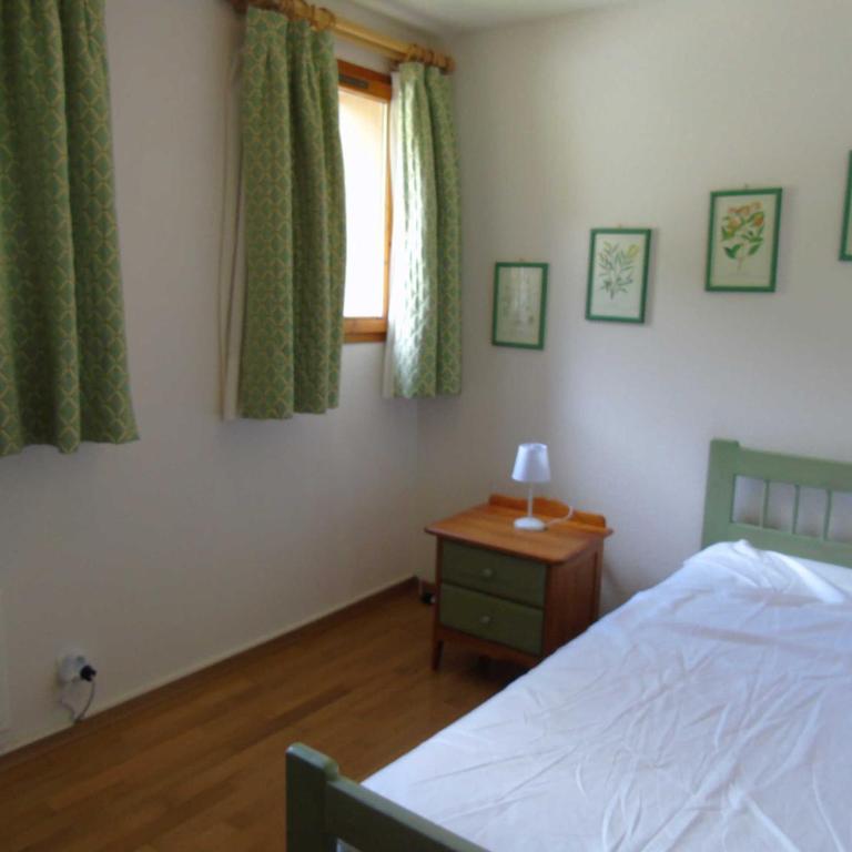 Appartement spacieux 4 pièces avec mezzanine, 200m des remontées mécaniques, WIFI inclus - FR-1-561-30 - Apartment (8 Erwachsene) - 3
