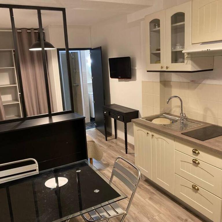 Studio AIX LES BAINS - One-Bedroom Apartment - 5