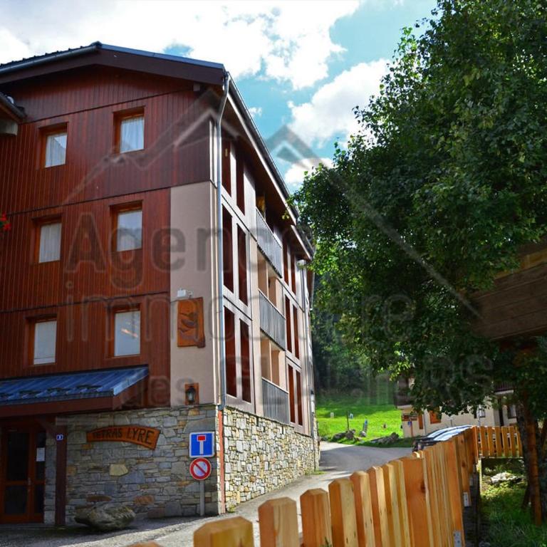 Appartement Charmant pour 5 Pers. à Montchavin, 2 Balcons, Proche Pistes, Parking Gratuit - FR-1-329-81 - Appartamento - 3