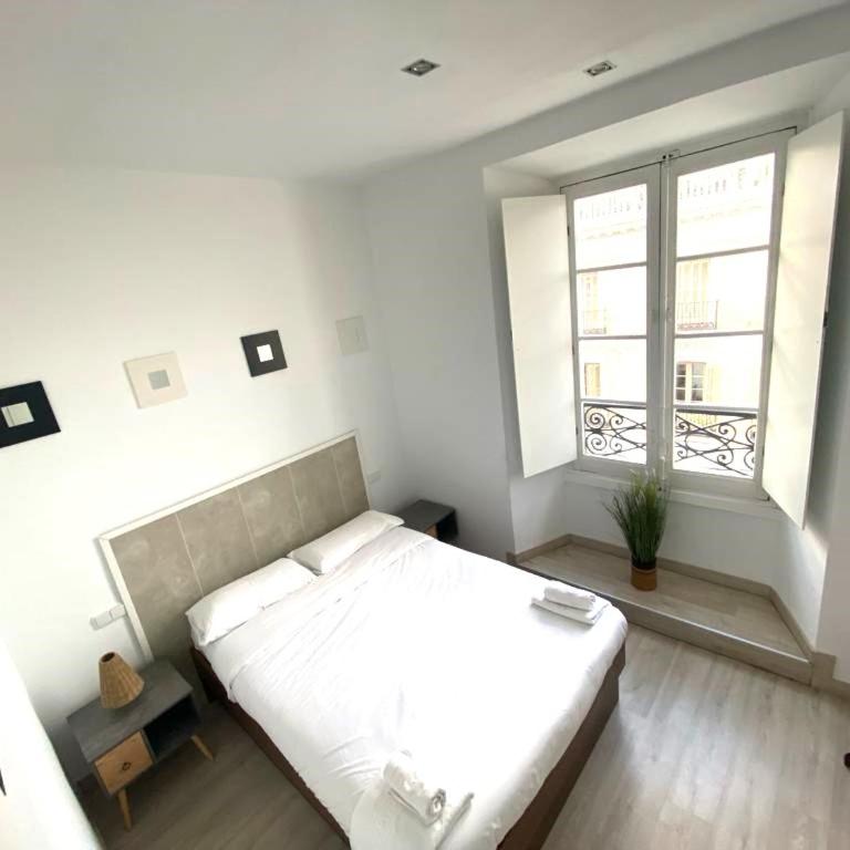 Apartamento en el centro de Madrid!! - Two-Bedroom Apartment - 2