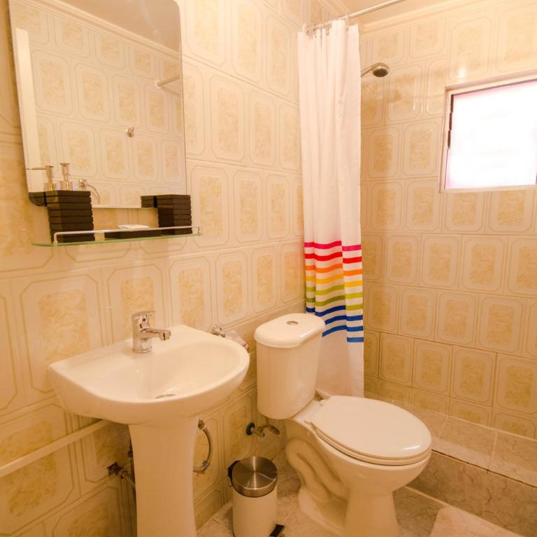 Hostal Kirckir - Habitación Doble Económica - 1