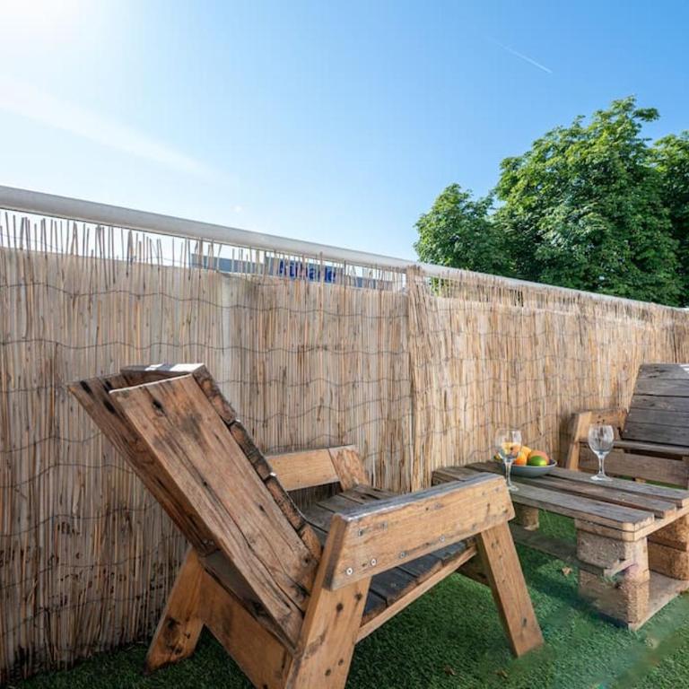 4 personnes - 2 chambres -fibre - balcon - confort - Appartement 2 Chambres - 13