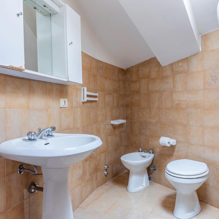 GuestHost - Le Finestre sul Corso Roomy Apartment with terrace - Appartamento su 2 Livelli - 26