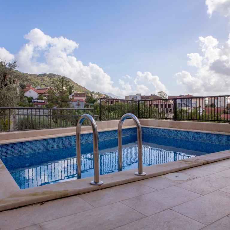 Yellow Studio Retreat Tivat - Studio Apartman - 11
