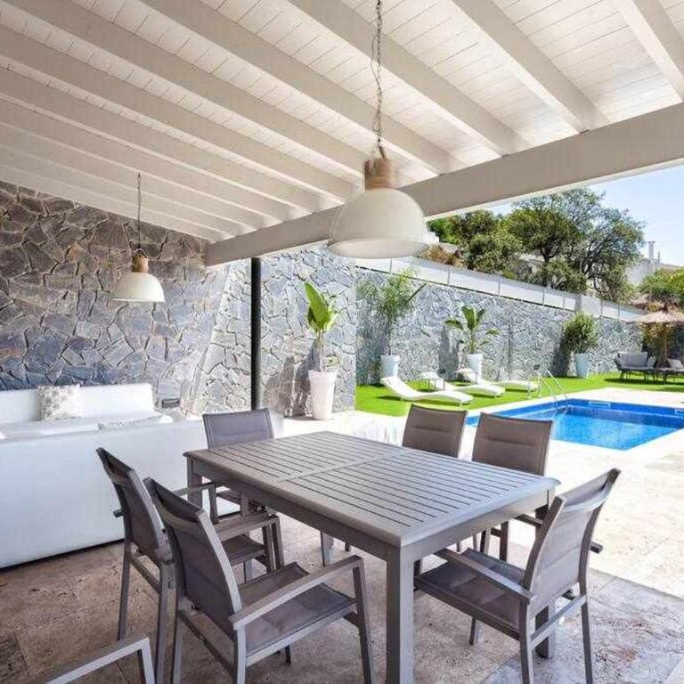 Lujo con piscina climatizada,jacuzzi,playa privada - Villa con piscina privada - 11