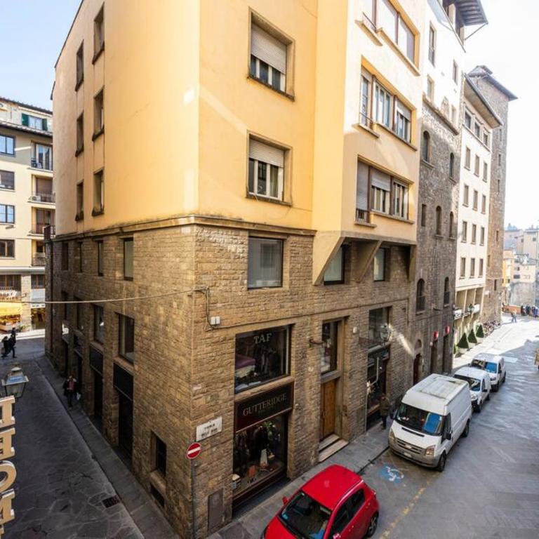 Wonderful Ponte Vecchio at a breath. PLUS - Appartamento con 2 Camere da Letto - 12
