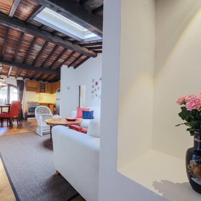 Santa Croce at your Fingertips. PLUS - Appartamento con 2 Camere da Letto - 6