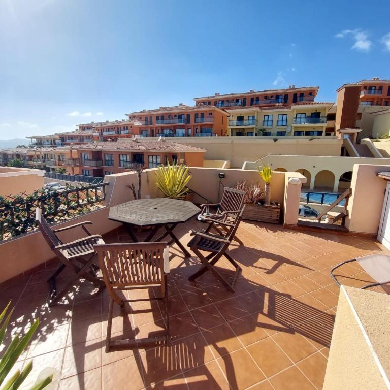Casa Frambuesa - Three-Bedroom Apartment - 45