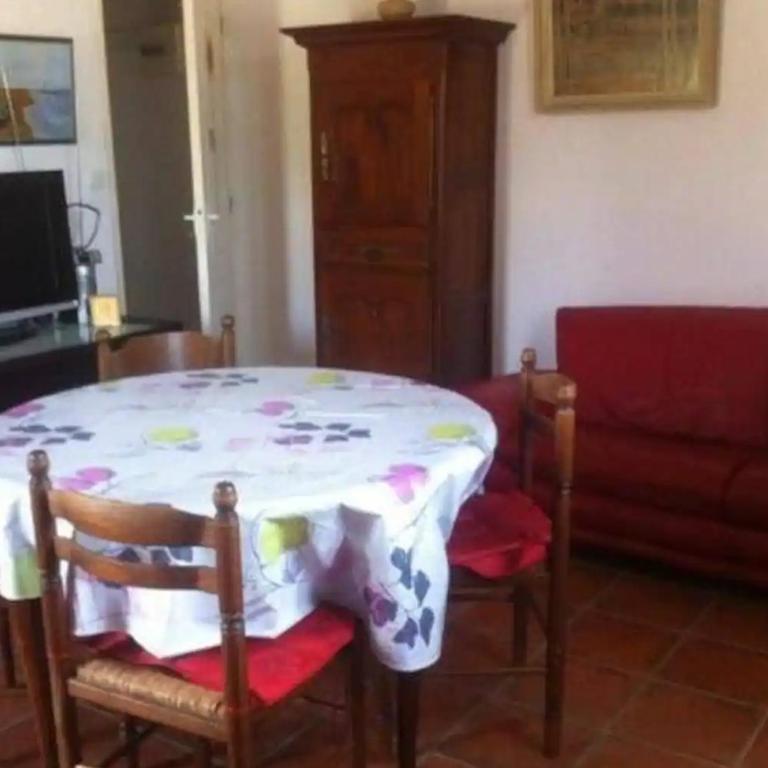 Plages de camargue et logement dans un site calme de rêve - Two-Bedroom Apartment - 8
