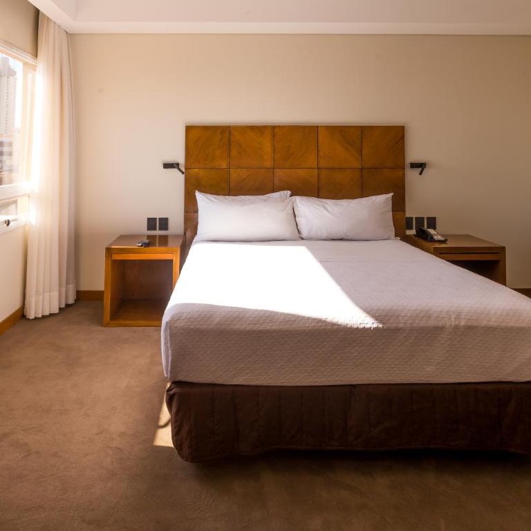 Crowne Plaza Asunción by IHG - Habitación Doble Premium con 2 camas dobles - 9