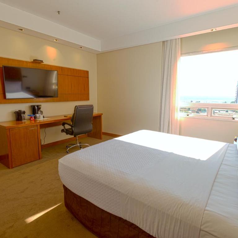 Crowne Plaza Asunción by IHG - Habitación Premium con cama extragrande - 9
