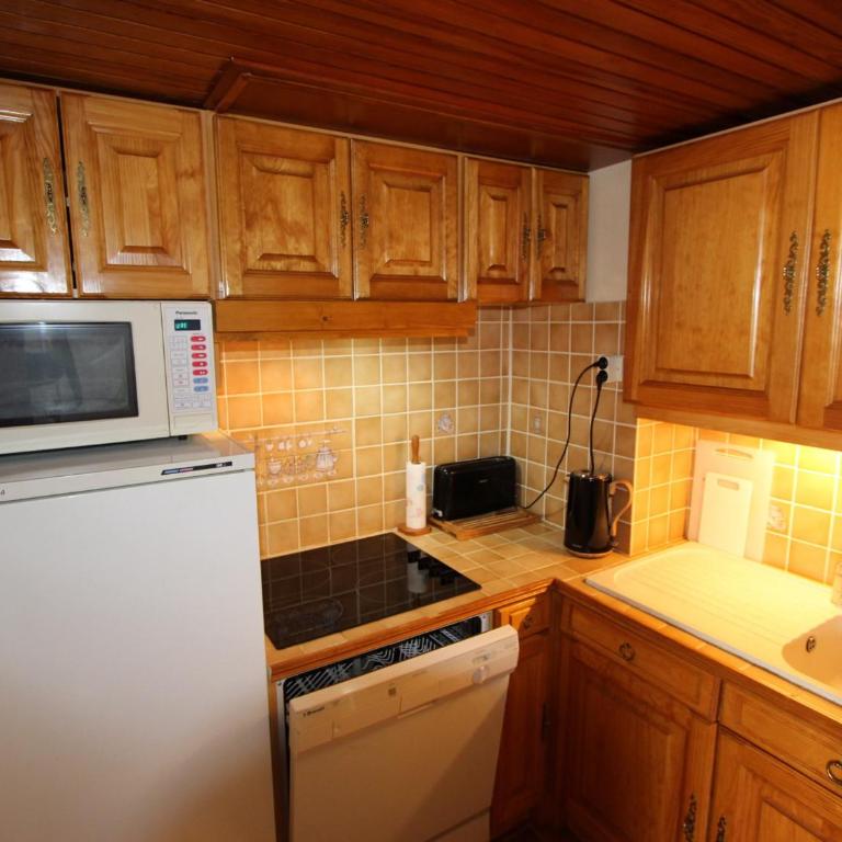 Charmant Appartement 2 Pièces Cabine pour 6 Personnes avec Balcon à Chamrousse 1750 - Apartment mit 1 Schlafzimmer - 5