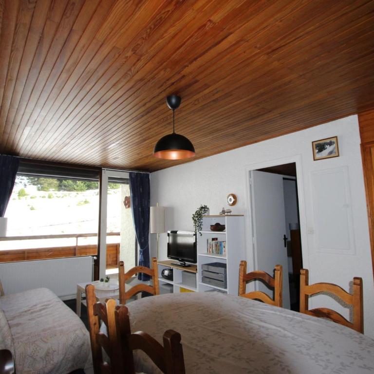 Charmant Appartement 2 Pièces Cabine pour 6 Personnes avec Balcon à Chamrousse 1750 - Apartment mit 1 Schlafzimmer - 11