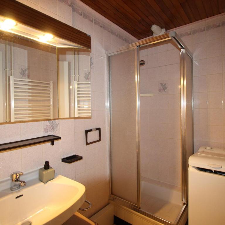 Charmant Appartement 2 Pièces Cabine pour 6 Personnes avec Balcon à Chamrousse 1750 - Apartment mit 1 Schlafzimmer - 13