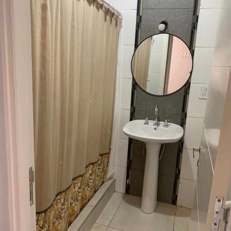 Hermoso departamento con estacionamiento - Two-Bedroom Apartment - 8