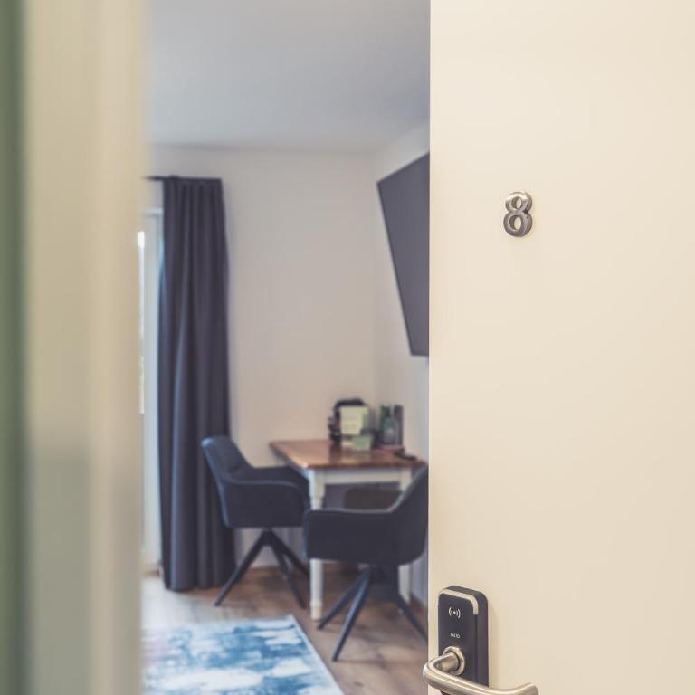 Anna Pertl - lieblingsquartier - Doppelzimmer mit Seeblick//Hunde nicht gestattet Doppelzimmer 8 - 2