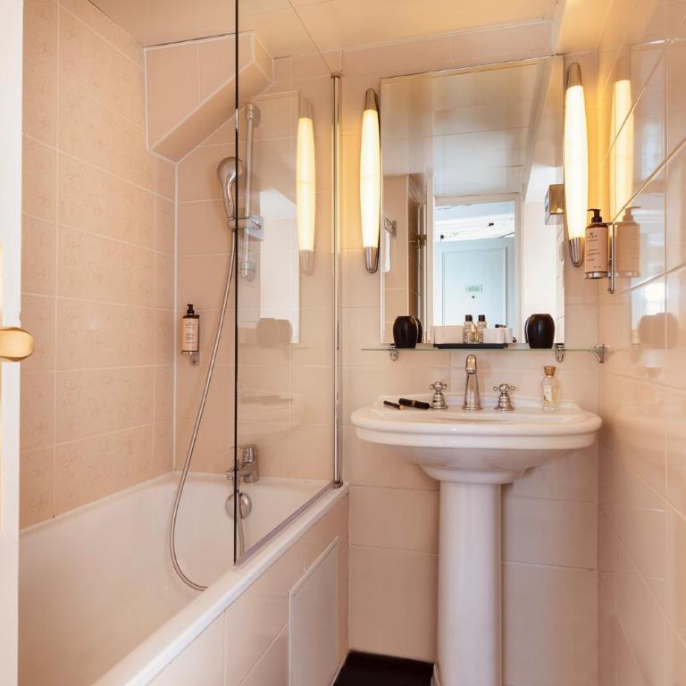 Hôtel Madeleine Plaza - Suite Parisienne (2 Adultes + 1 Enfant) - 7