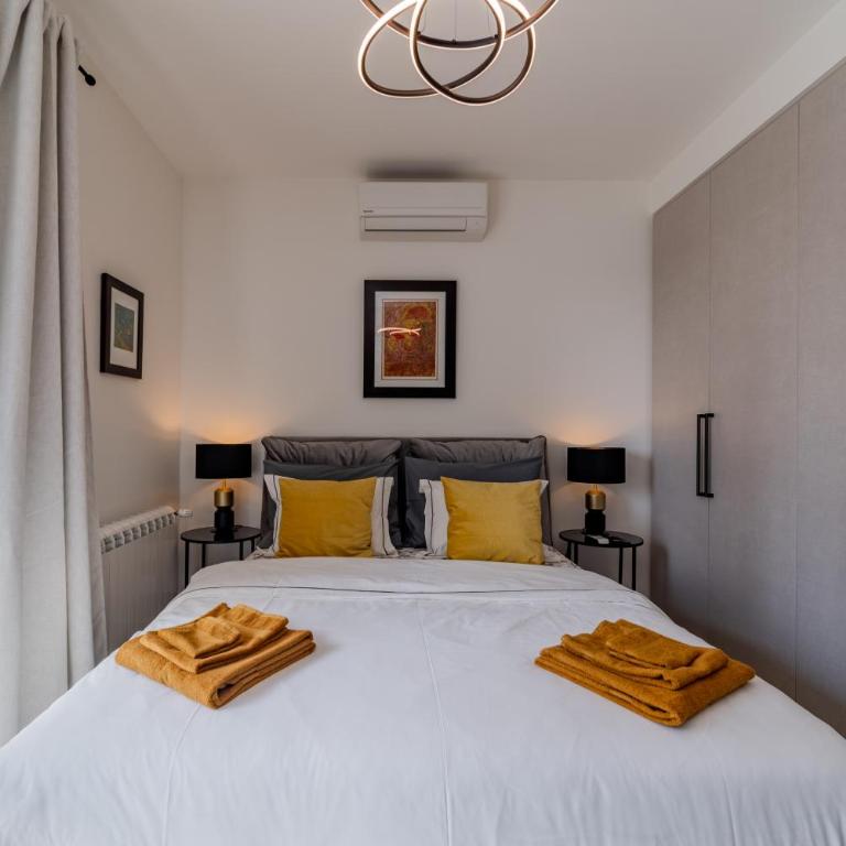 Chic Studio on the Belgrade's Waterfront - One-Bedroom Apartment - 2