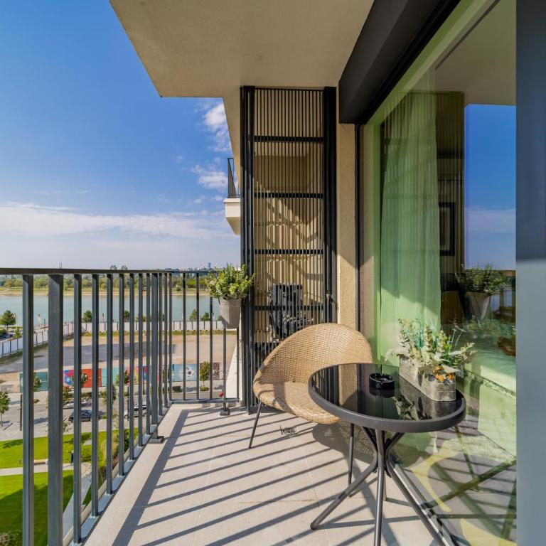 Chic Studio on the Belgrade's Waterfront - One-Bedroom Apartment - 18