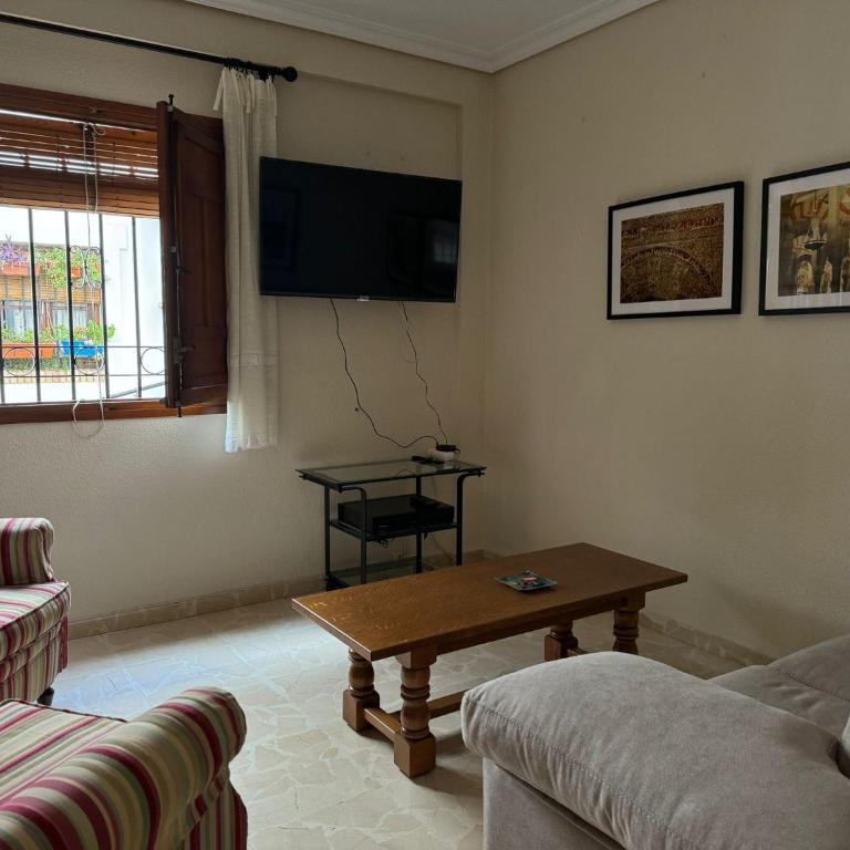 Apartamento Buen Pastor con parking gratuito - Two-Bedroom Apartment - 16