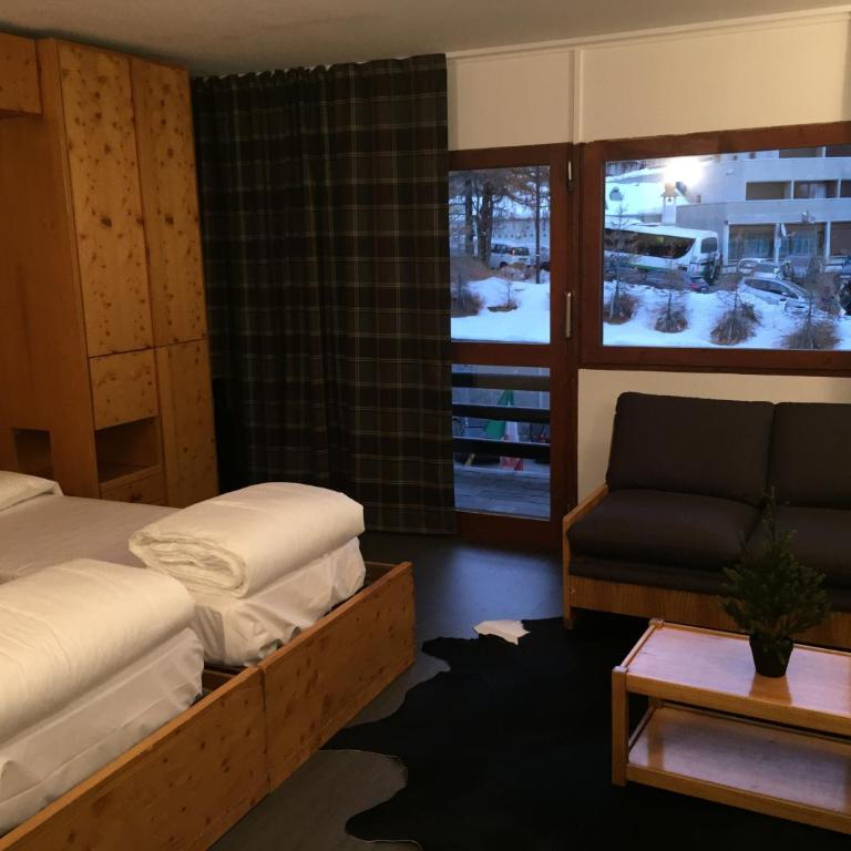 BASE CAMP alpine apartments - One-Bedroom Apartment with Balcony - 1