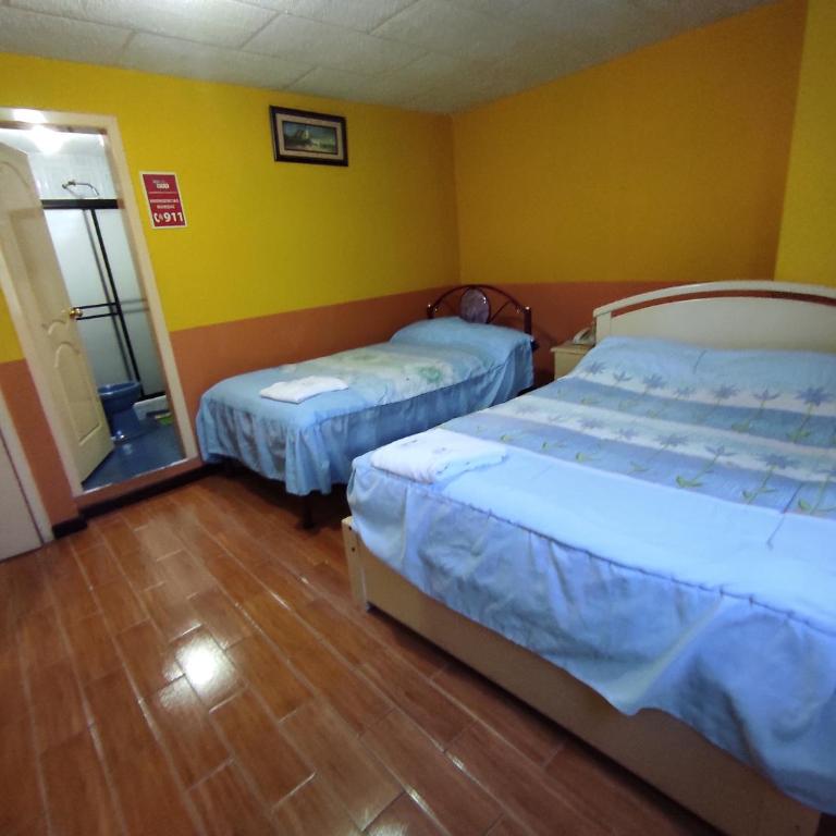 HOTEL CARIBEAN REAL - Habitación Doble con baño privado - 2 camas - 3