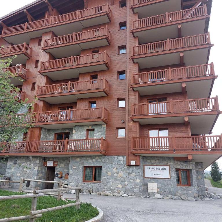 Spacieux logement 4 pièces au Chantel, Arcs 1800, proche pistes, accès piscine et Wifi - FR-1-411-909 - Appartement - 5