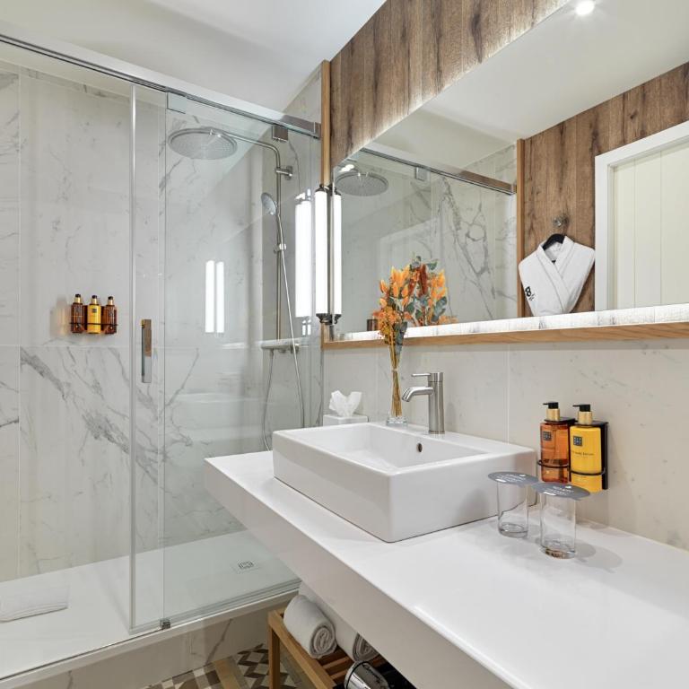 Boutique Hotel H10 Catalunya Plaza - Three Bedroom Loft - 12