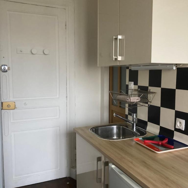 Jupiter 101 Studio Montmartre - One-Bedroom Apartment - 12