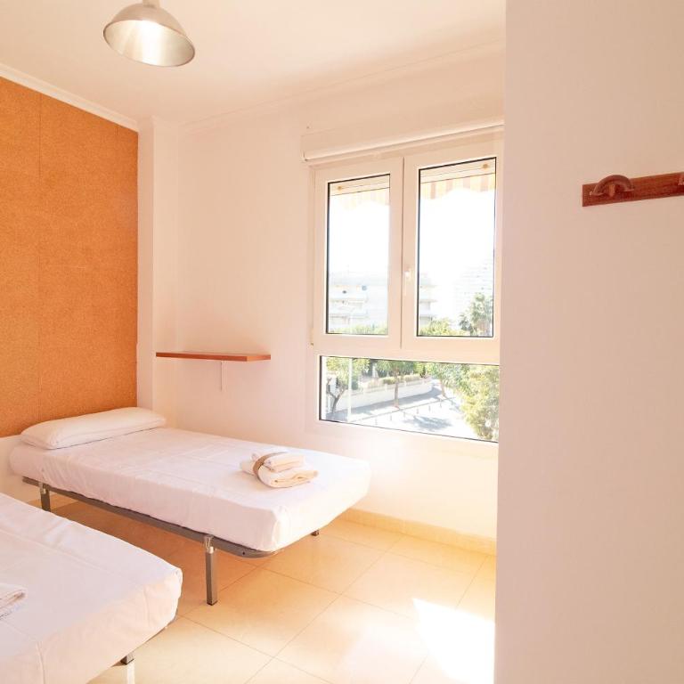 Global Vacacional, Apartamento de 3 dormitorios y terraza en la playa de Canet - Apartment - 15