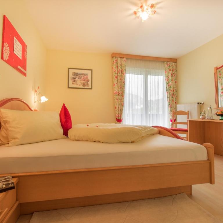 Pension Firn Sepp - Doppelzimmer mit Balkon - 3