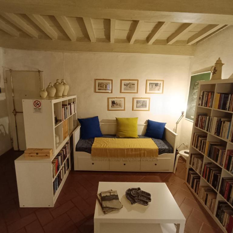 La Vecchia Firenze - One-Bedroom Apartment - 10