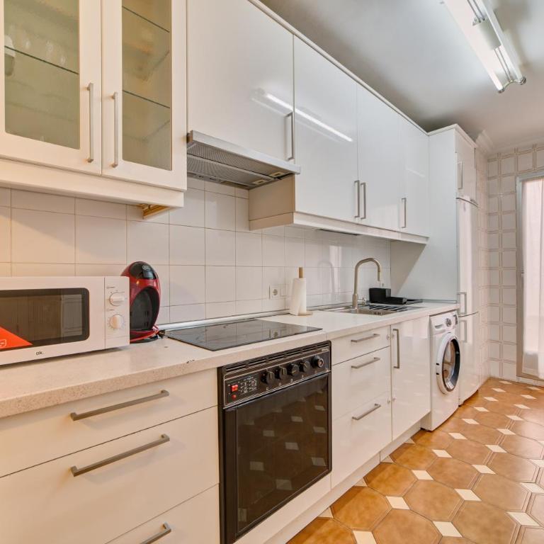 Apartamento Bretón de los Herreros con TERRAZA - Apartamento de 2 dormitorios - 9